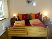 Landhaus Julia - Gemütliches Schlafzimmer mit Doppelbett